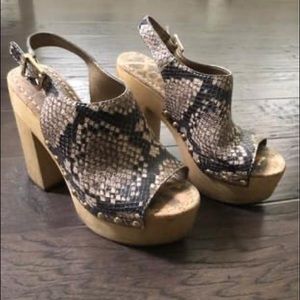 SAM EDELMAN - Marley - SIZE 6.   leather snakeskin print - wood platform heels.